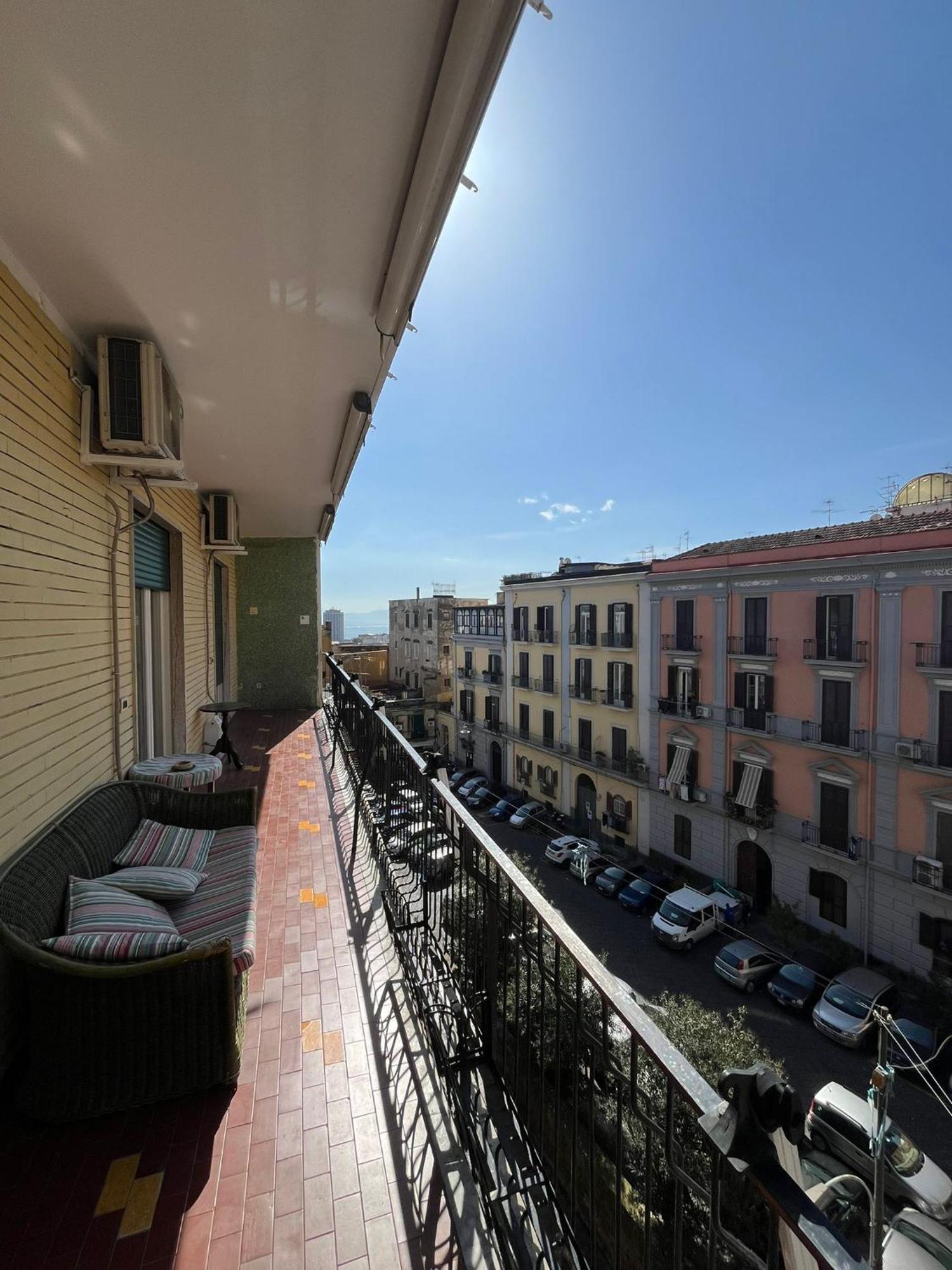 Panorama House Da Tony Nápoles